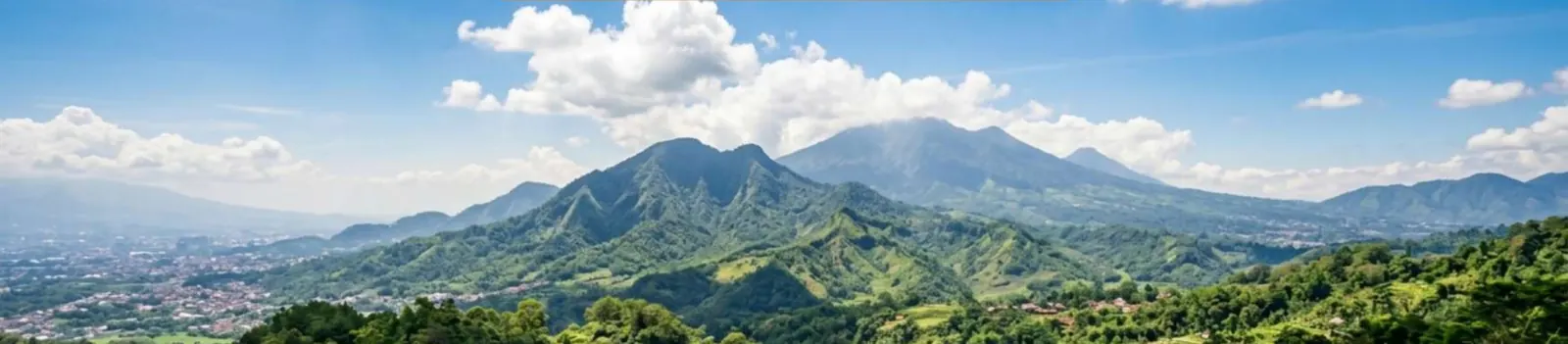 Panorama perbukitan di sekitar kawasan Sundara